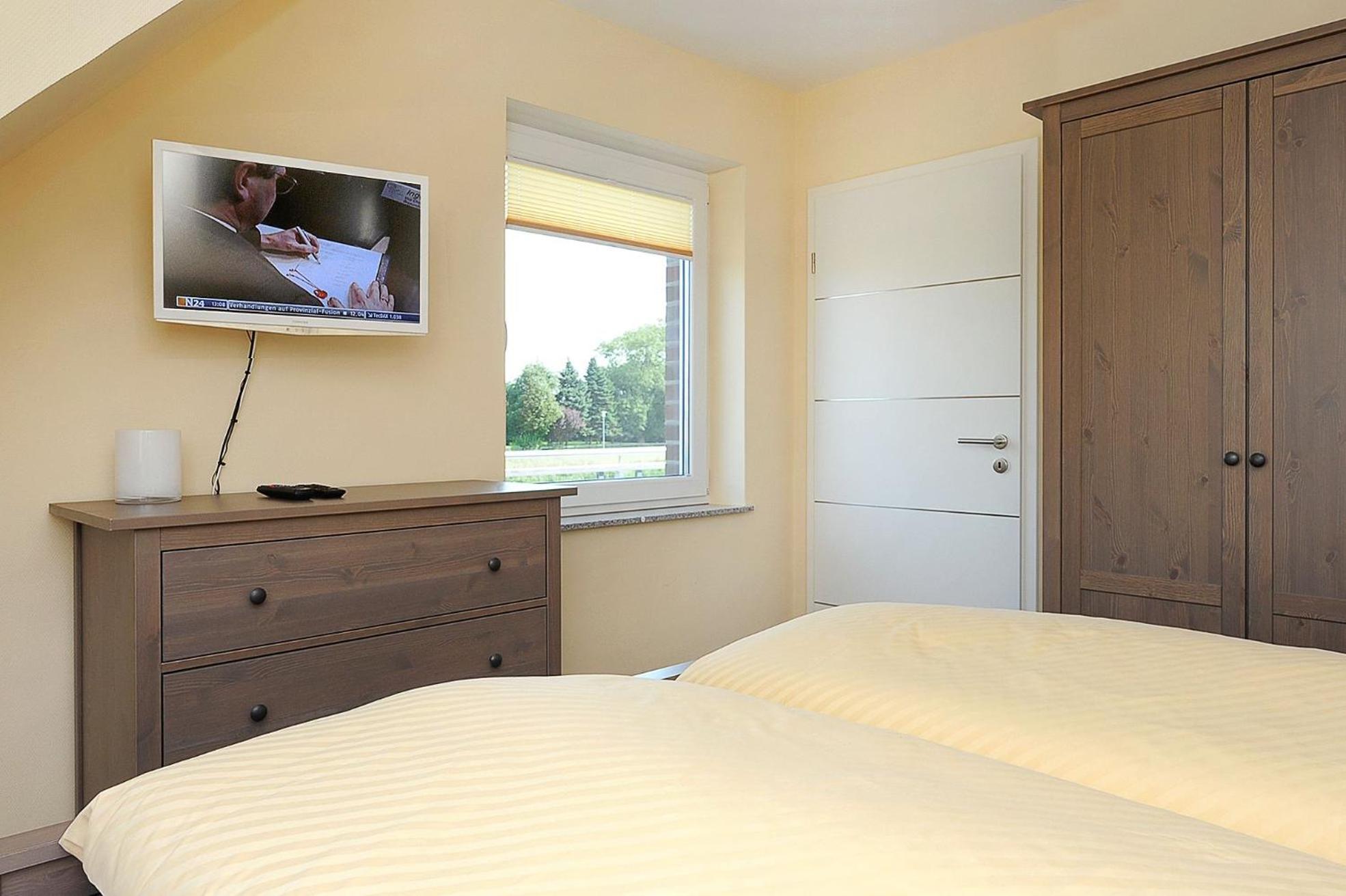 Besondere Aussicht - Ferienwohnung Deichblick เบนซาซิเออ ภายนอก รูปภาพ